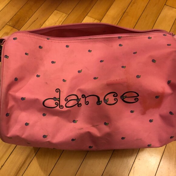 Girls Pink Barrel Dance Bag - Picture 2 of 4
